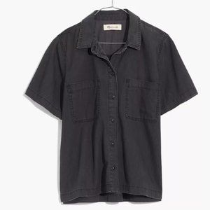 Madewell Denim Short Sleeve Button Up Shirt in Lunar Wash